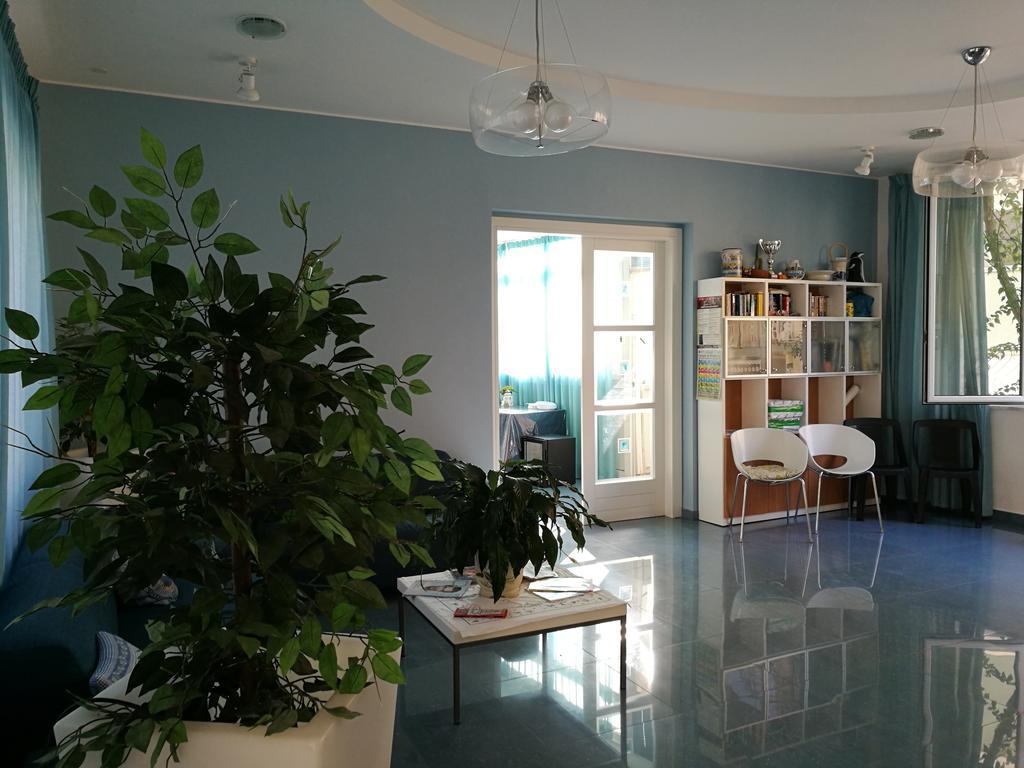Rock Garden Bed & Breakfast Gaeta Dış mekan fotoğraf